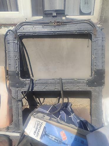 Люк крыши BMW 1990 г.