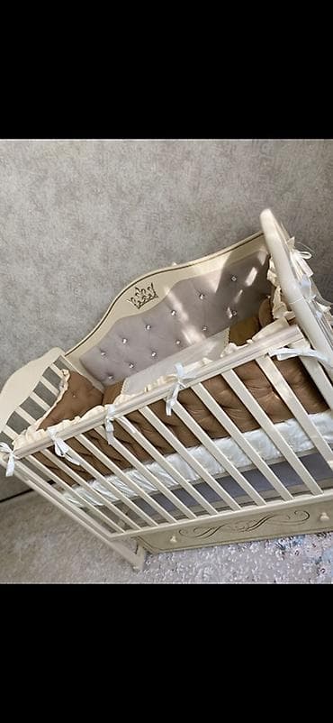 детская кроватка даром: Детский комплект мебели в классическом стиле (цвет слоновая кость): - — 3