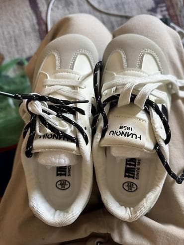 Личные вещи: Кроссовки унисекс в ретро-стиле - Цвет: молочно‑белый с серыми — 3