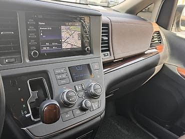 дверь на приору: Toyota Sienna: 2018 г., 3.5 л, Автомат, Бензин, Минивэн — 8