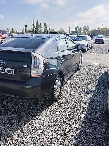 mercedes benz e class 212: Toyota Prius: 2010 г., 1.8 л, Автомат, Гибрид, Хэтчбэк — 3