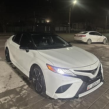 Toyota Camry: 2019 г., 3.5 л, Типтроник, Бензин, Седан