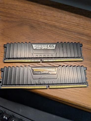 sd disk: Оперативная память (RAM) для ПК, Б/у, Corsair, 32 ГБ, DDR4, 3600 МГц — 1