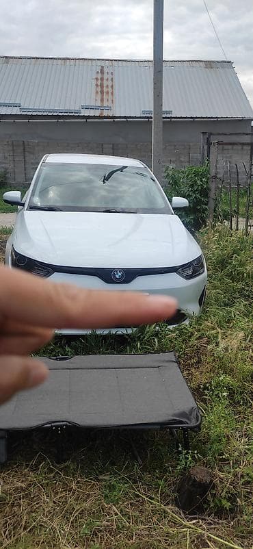byd e2 2023: Weltmeister E5, 2021 г., 120000 км, Передний, В наличии — 3