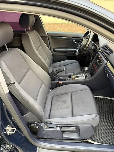 Audi A4: 2004 г., 2.4 л, Автомат, Бензин, Седан — 9