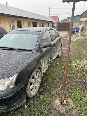 buick rendezvous: Toyota Avensis: 2003 г., 2 л, Автомат, Бензин, Седан — 6