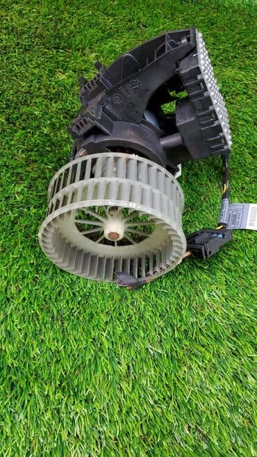 e61: Мотор печки отопителя БМВ е60 е61 Bmw e60 e61 Оригинал б/у Сломаны — 2