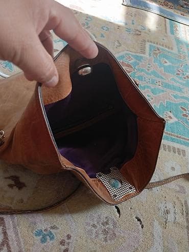 изделия из кожы: Кожаные сумка.Колдонулган свети курон.состояние отличное — 3
