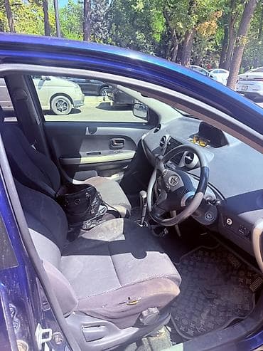 кузов ист: Toyota Ist: 2003 г., 1.3 л, Автомат, Бензин, Хэтчбэк — 10