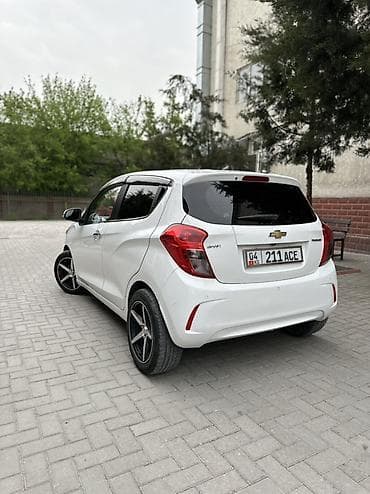 сидение: Chevrolet Spark: 2019 г., 1 л, Вариатор, Бензин, Хэтчбэк — 3