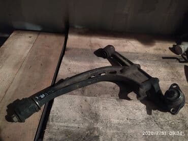 двуспальная кровать с подъемным механизмом: Toyota Estima TCR Нижний рычаг, Тойота Эстима ТСР нижний рычаг — 1