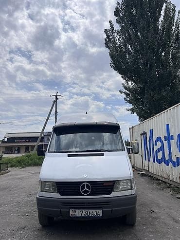 285 70 16: Легкий грузовик, Mercedes-Benz, 3 т, Б/у — 1