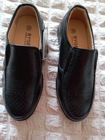 размер 28: Продаю новые мальчиковые туфельки, 25 размер, размер стелек 16 см, в — 1