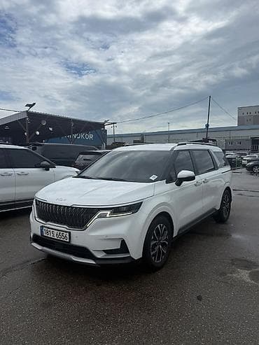 Kia Carnival: 2021 г., 2.2 л, Автомат, Дизель, Минивэн