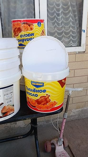 клапан для воды: Продается ведра 15 литров каждый 
В наличии 200 шт 
Чистый мытые — 1