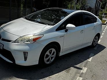porshe 911: Toyota Prius: 2015 г., 1.8 л, Автомат, Гибрид, Хэтчбэк — 1
