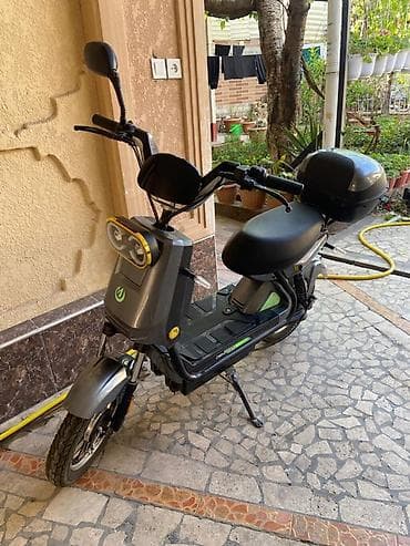 Электрический скутер/мопед городского типа - Бесшумный электропривод