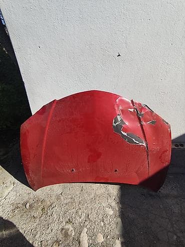 mazda: Капот Mazda — 2