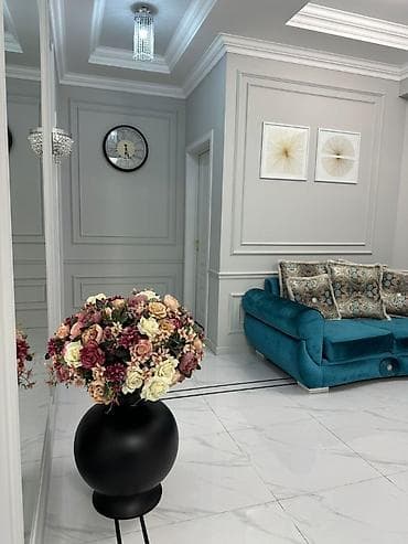 3 room flat: 3 комнаты, Агентство недвижимости, Без подселения, С мебелью полностью — 2