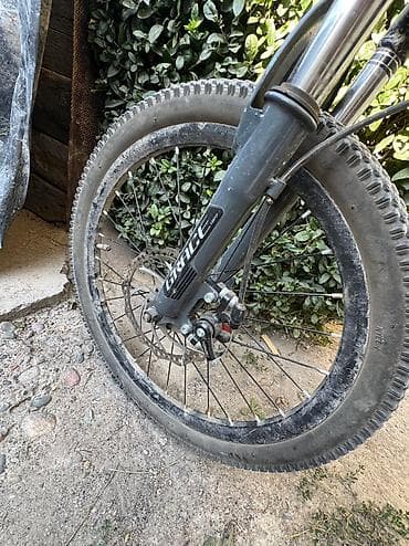 Балдар үчүн велосипеддер: Балдар үчүн велосипед, 2 дөңгөлөктүү, 9 - 13 жаш, Бала үчүн, Колдонулган — 2