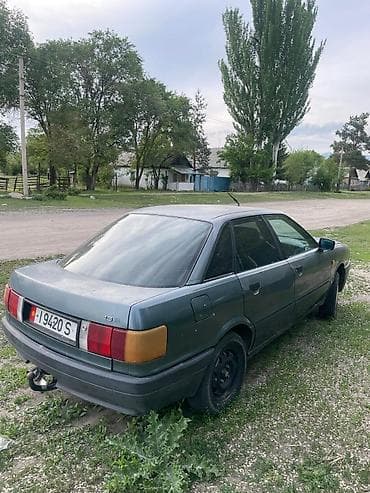 Audi 80: 1987 г., 1.8 л, Механика, Бензин, Седан at lalafo.kg Audi 80: 1987 г., 1.8 л, Механика, Бензин, Седан