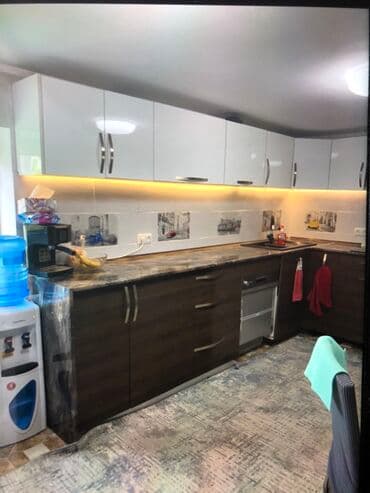 дом с прудом: Сдаю дом на долгий срок! Благоустроенный немецкий дом в 1,5 этажа,в — 10