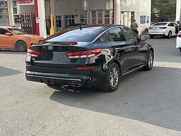 Продажа авто: Kia K5: 2019 г., 2 л, Автомат, Газ, Седан — 3