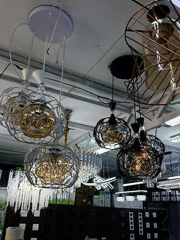 Подвесные светильники в современном стиле (серия шаров с декоративной