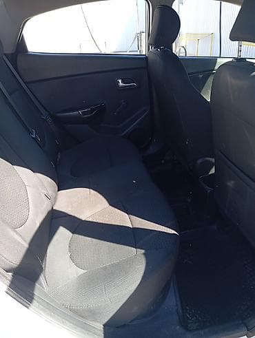 keyless go: Kia Rio: 2015 г., 1.4 л, Ручные, Бензин, Седан — 6