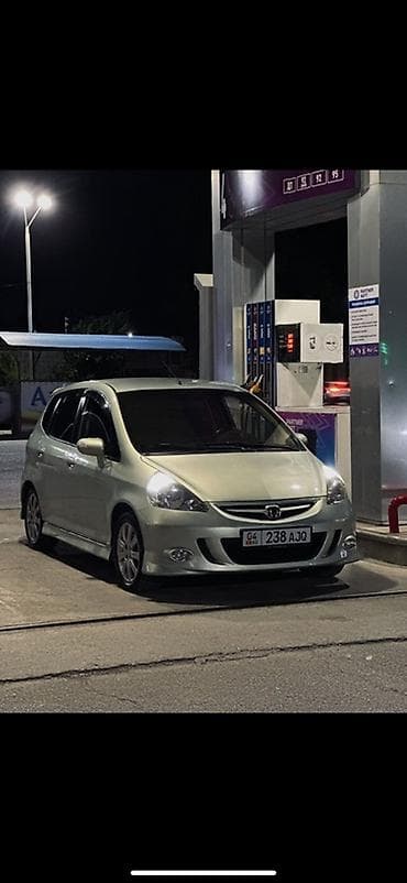 2007: Honda Fit: 2007 г., Автомат, Бензин, Хэтчбэк — 2