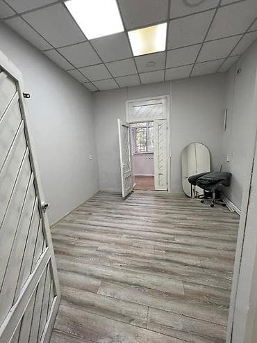 м гвардия: Аренда офисов, 93 м², 1 линия — 4