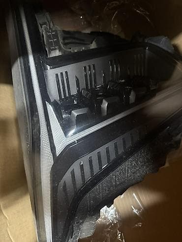 led driver: Передняя правая фара Kia 2024 г., Б/у, Оригинал, Корея — 2