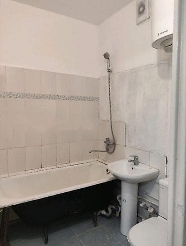5: 1 комната, 34 м², 12 мкр 105 серия, 5 этаж, Косметический ремонт — 4