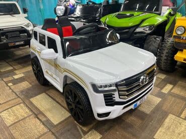 детские машины на аккумуляторе с пультом в оше: Детский электрокар, Новый — 1