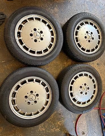 diska 14: Комплект из 4 оригинальных дисков Mercedes-Benz с шинами Pirelli — 1