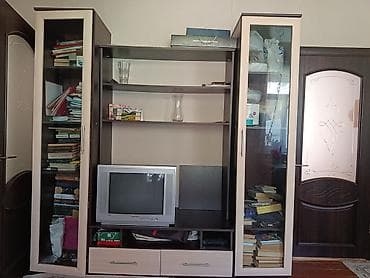 стенка горка для зала: Гостиная стенка с витринами и местом под ТВ - Комплектация: два — 3