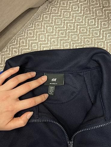 Женская одежда: Женская одежда — подборка из трех изделий: 1) Черное кружевное платье — 10