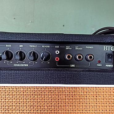 Музыкальные инструменты: Мощный комбоусилитель Bullet BT-45R (45W) + Родной Футсвитч. Как — 4