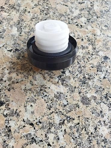 колпачки на ниппель: Лючок бензобака Toyota Аналог — 1