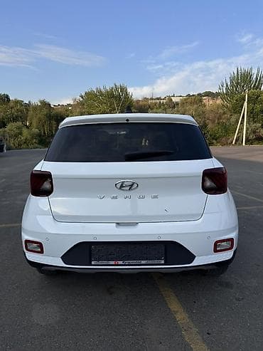 гибрид лабо: Hyundai Venue: 2025 г., 1.6 л, Автомат, Бензин, Кроссовер — 7