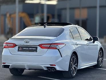 гибрид авто: Toyota Camry: 2019 г., 2.5 л, Автомат, Бензин, Седан — 7