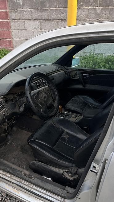 козырек мерседес: Mercedes-Benz E‑Class (W210), седан, серебристый цвет. От — 4