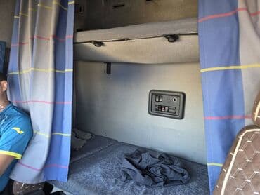 купить будку рефрижератор: Тягач, Volvo, 1999 г., Самосвал — 9