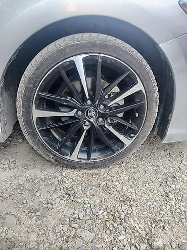 гур gx470: Дөңгөлөктөр монтажда 235 / 45 / R 18, Жеңил унаалар, Куйма, тешиктери - 5 — 1