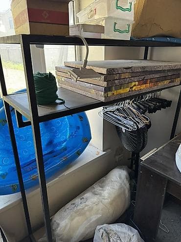 меттлер: Металлические стеллажи/консоли в индустриальном стиле — 5