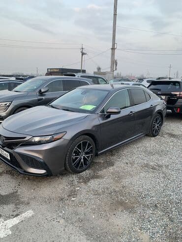купить фораннер в бишкеке: Toyota Camry: 2021 г., 2.5 л, Автомат, Бензиновая, Седан — 1