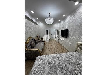 Недвижимость: 3 комнаты, 70 м², 3 этаж — 1