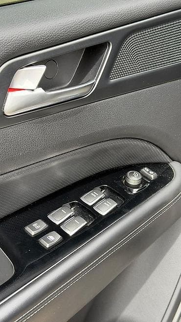 discovery 3: Ssangyong Rexton: 2019 г., Внедорожник — 6