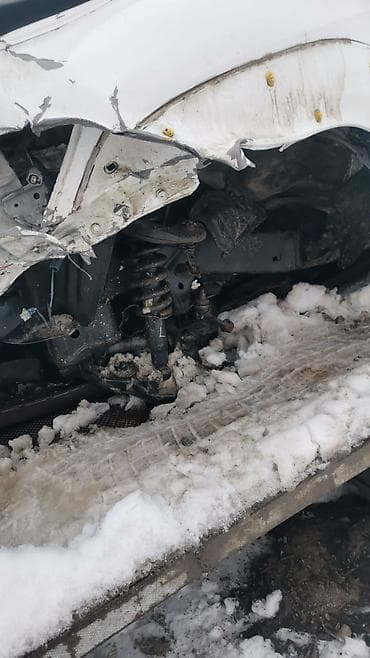 mr 2: Toyota Land Cruiser Prado: 2002 г., 2.7 л, Автомат, Бензин, Внедорожник — 3