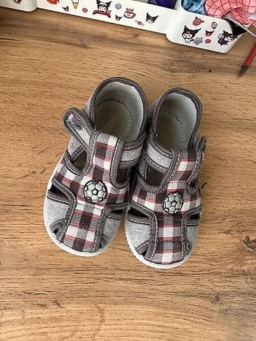 кожанные шлепки: Польские тапочки тапочки для мальчика.

- Размер: 24 — 3